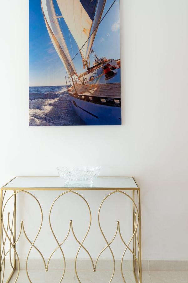 Esmeralda. Lovely And New Apartment Right By The Ocean! Callao Salvaje Exteriör bild