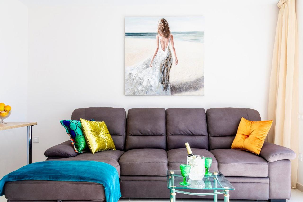 Esmeralda. Lovely And New Apartment Right By The Ocean! Callao Salvaje Exteriör bild